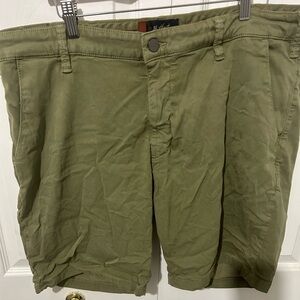 34 Heritage Shorts